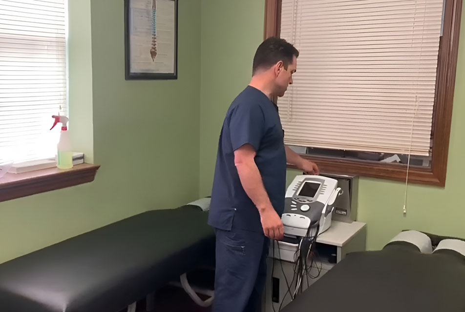 Pittsburgh East Health Center in Monroeville treatment room 2