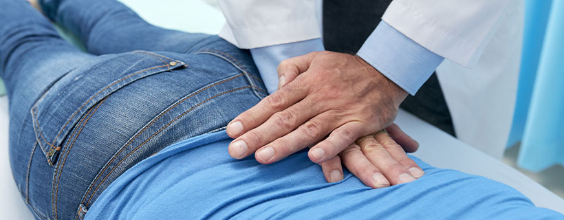 patient receiving chiropractic in Monroeville