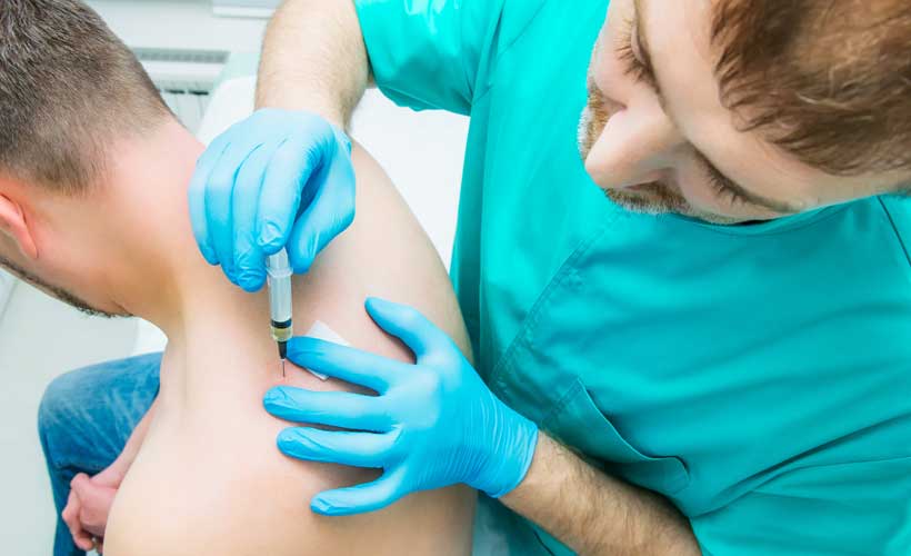 patient receiving Trigger Point Injection Therapy in Monroeville