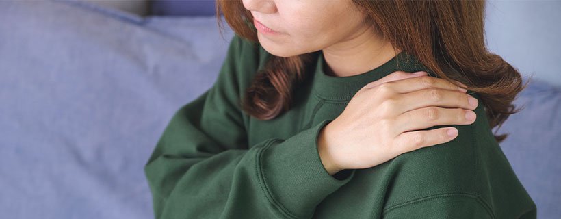 patient needing calcific tendonitis treatment in Monroeville