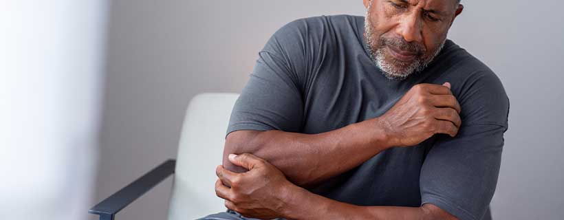 patient needing elbow pain treatment in Monroeville