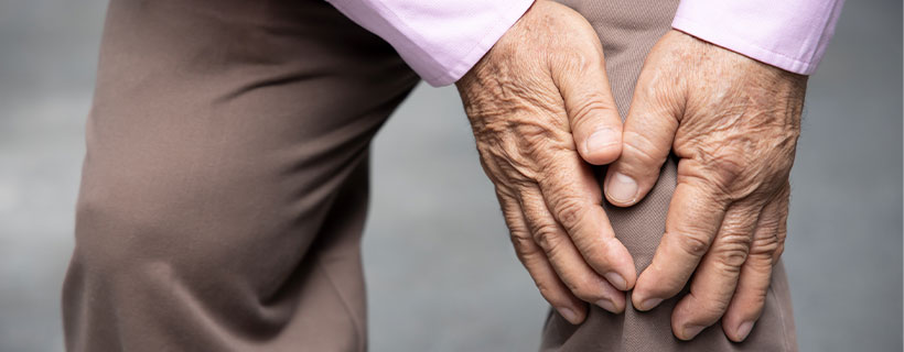 patient needing osteoarthritis treatment in Monroeville